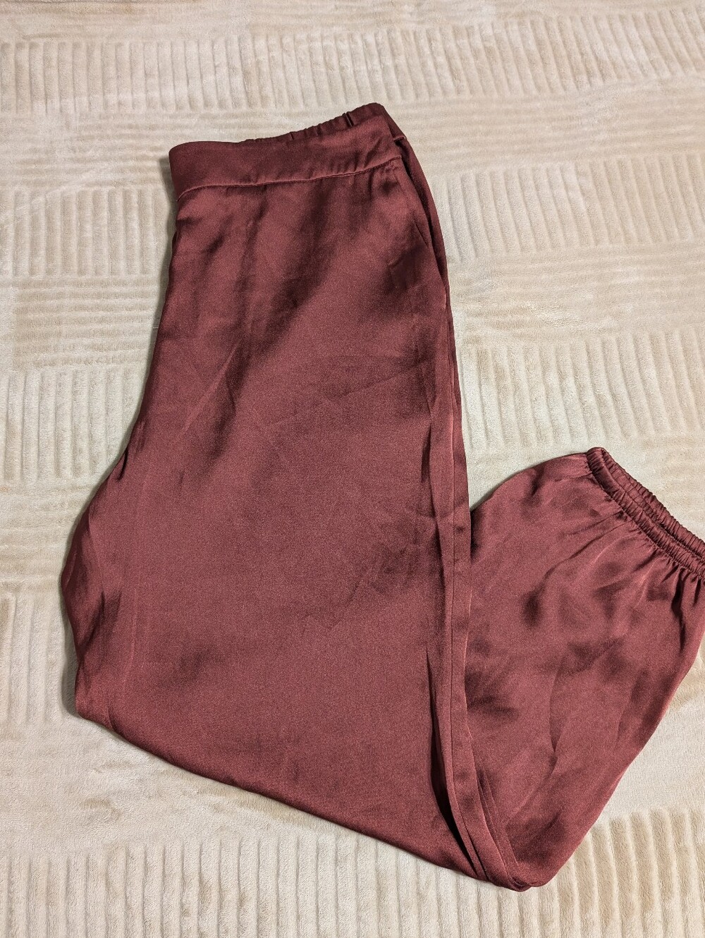 Express Women's Satin Cropped Balloon Pants in Rust Brown